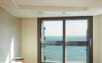 Bellia Hotel Busan 4*,